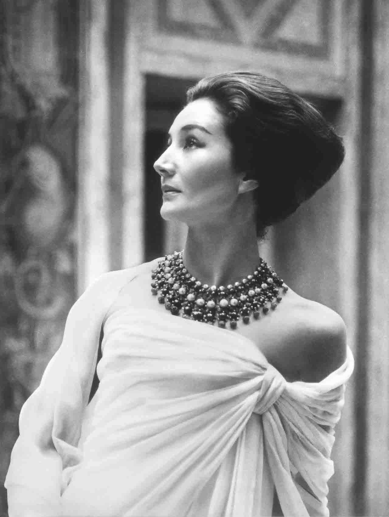 01.Jacqueline de Ribes by Roloff Beny, 1959