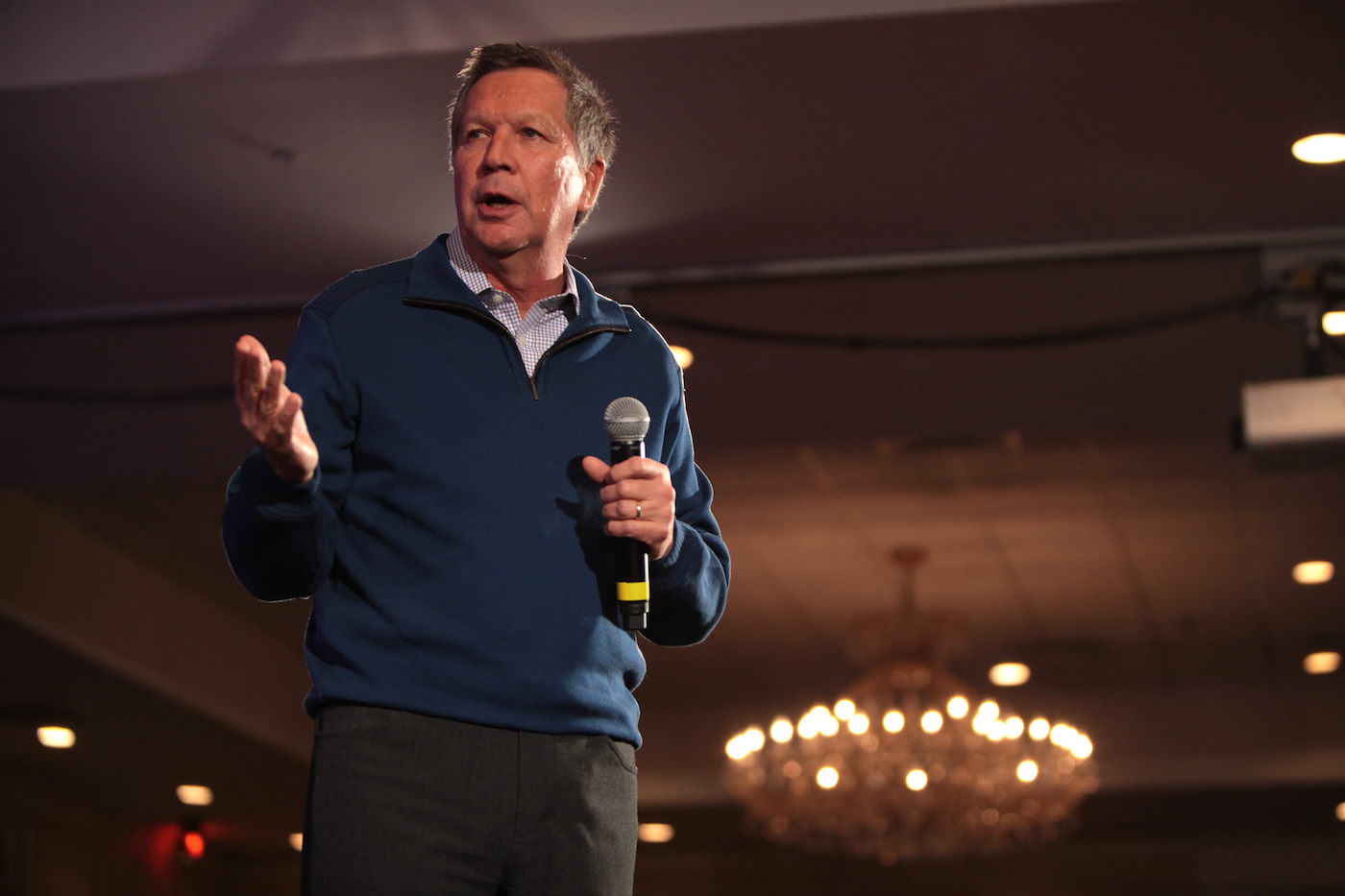 John Kasich speaking in Nashua, New Hampshire, on January 21, 2016 (photo by Gage Skidmore/Flickr)