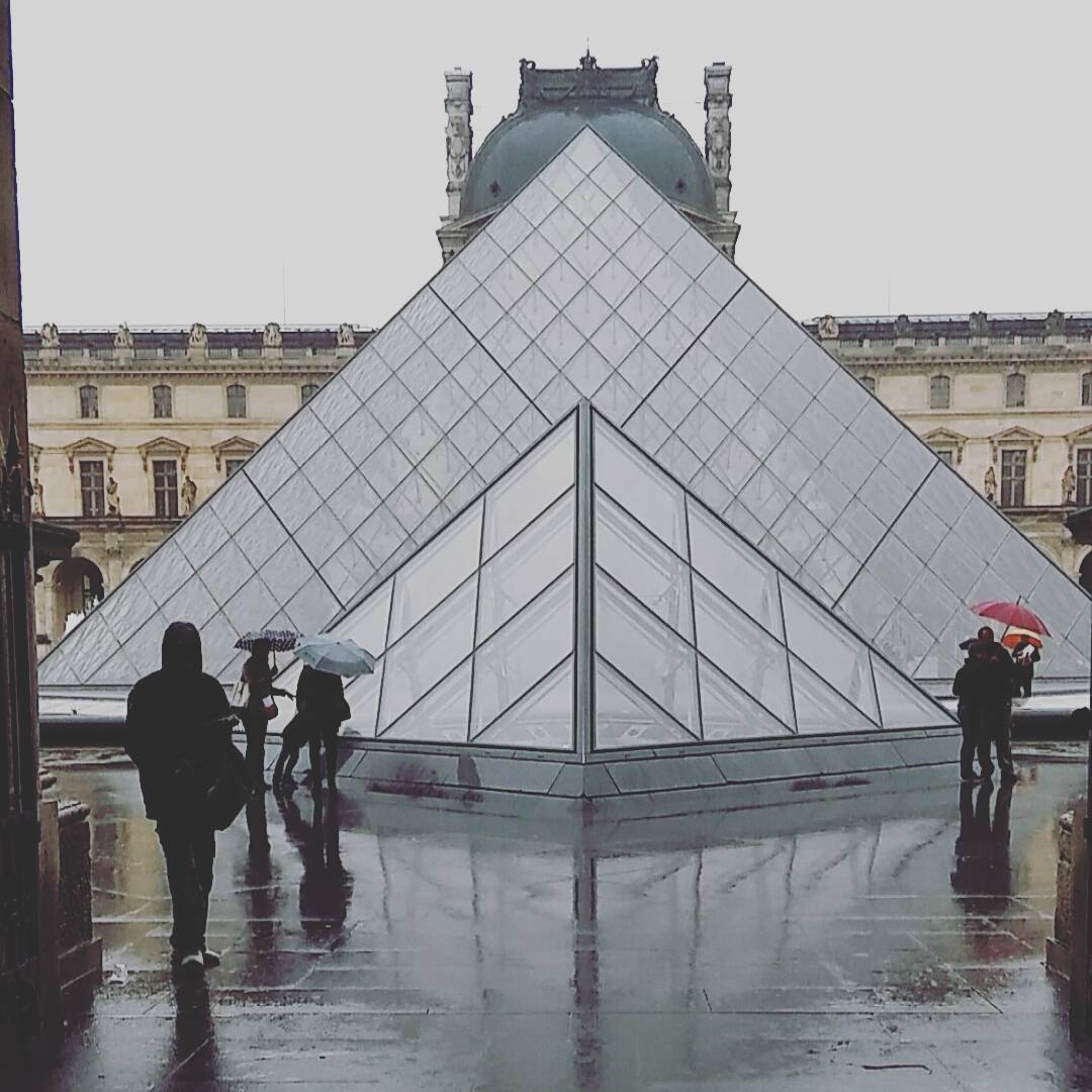 The Louvre (photo by @chloe_desbiens/Instagram)