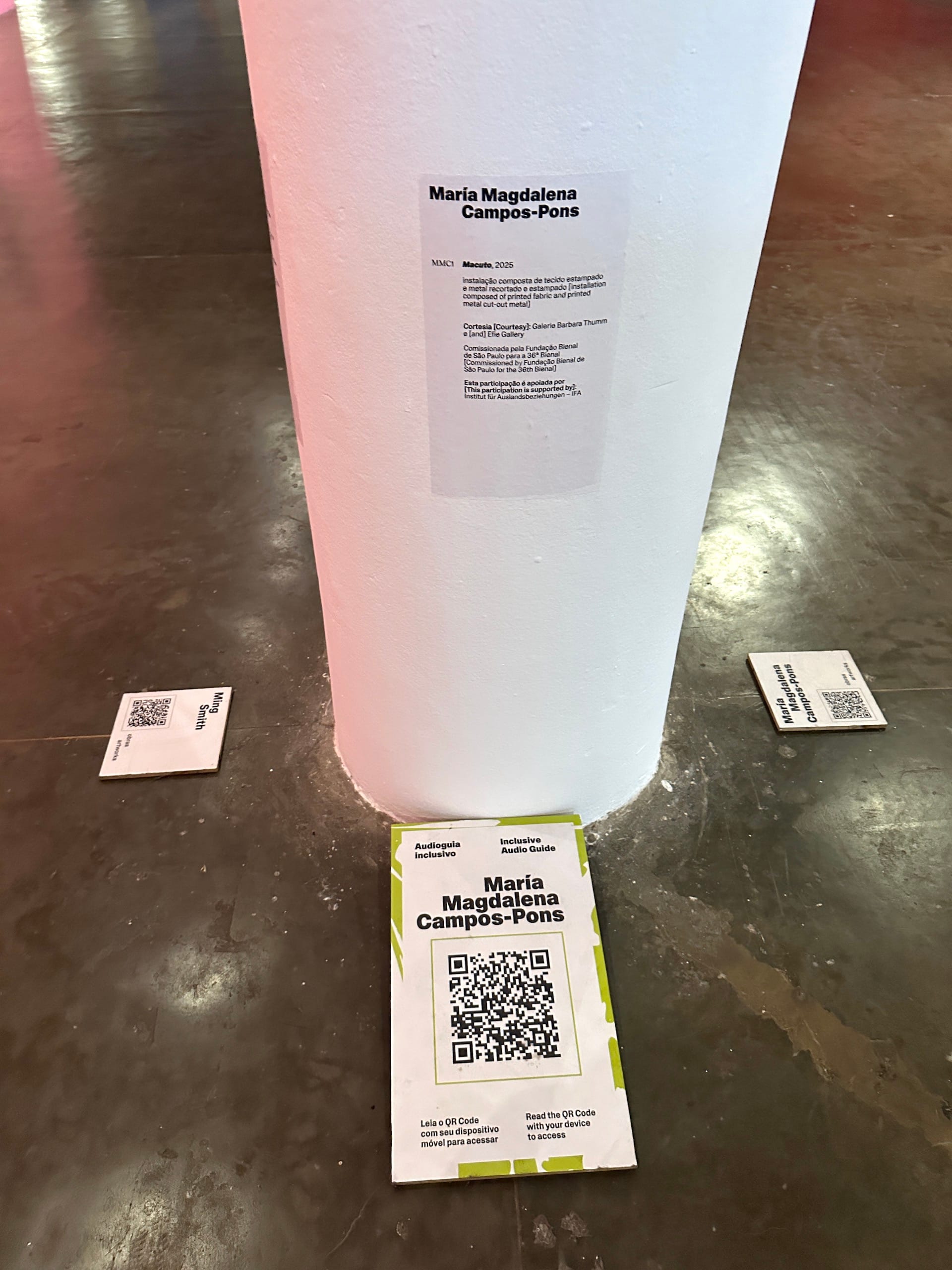 The Sticky Politics of Wall Texts