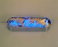 Mario Merz, "Was Machen?" (1988). Courtesy of The Barbara Gladstone Gallery