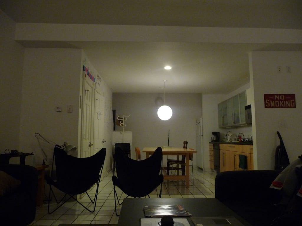 To keep costs down on my journey, I did what any self-respecting artist would do: I found free places to stay.  In Pittsburgh, the Mattress Factory Museum via former development coordinator Jeffrey Inscho generously offered their apartment residency for a two-night stay.