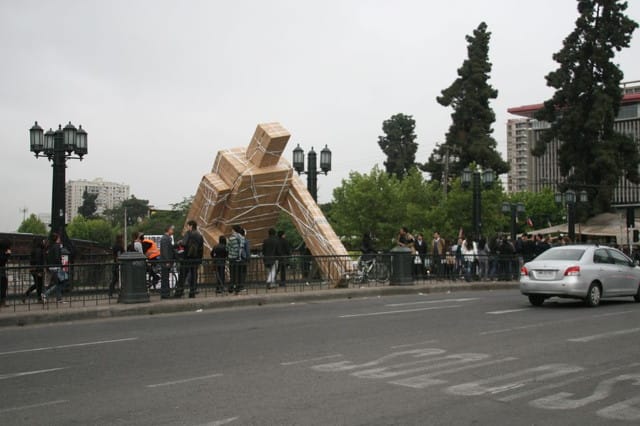 Pablo Curutechet's cardboard robot