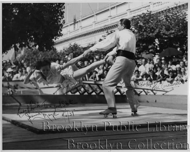 Unknown photographer, Steeplechase Park Circus (unofficial title) (1937)
