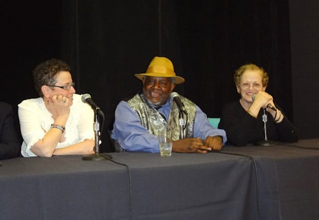 Winfred Rembert answering questions at the National Arts Club (photo by the author for Hyperallergic)