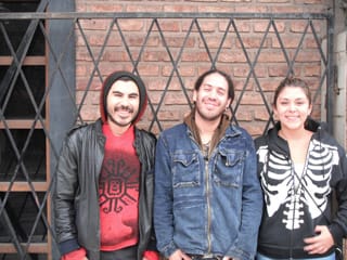 El Dengue, Li Q, and Machy (click to enlarge) (photo by the author for Hyperallergic)