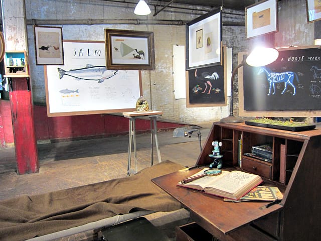 The Exploded Mind of Mulholland Hwang, by Oliver Jeffers and Aaron Ruff