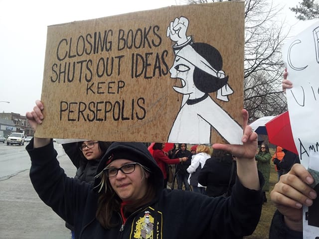 Pro-Persepolis protest in Chicago (Image via occupiedchicagotribune.org)