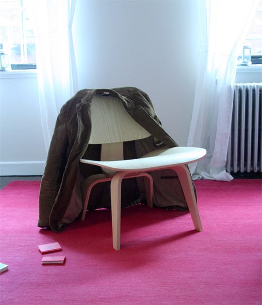 True Eames LWC chair from Herman Miller (Image via apartmenttherapy.com)