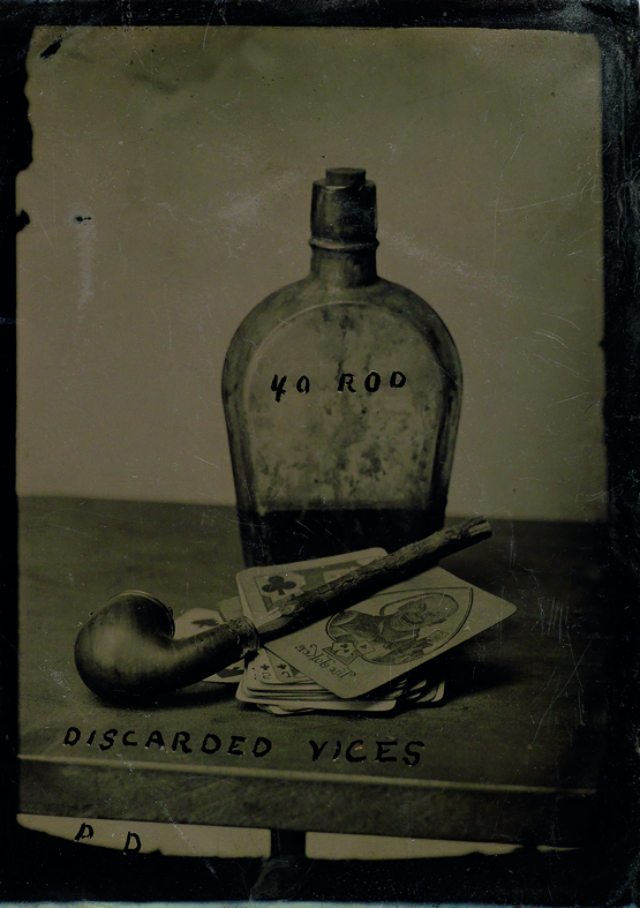 Tintype photograph  (1860s-1890s). (Courtesy of Swann Auction Galleries)