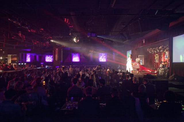 (Photo by Ka-Man Tse)