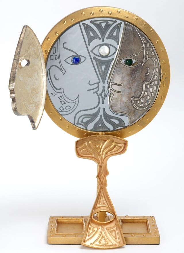Jean Cocteau, "Orpheus’ Mirror" (1990), gilt bronze, 32 cm (© Comité Cocteau, © Collection I. Kontaxopoulos & Alexander Prokopchuk, Collection of Modern Art, Brussels)