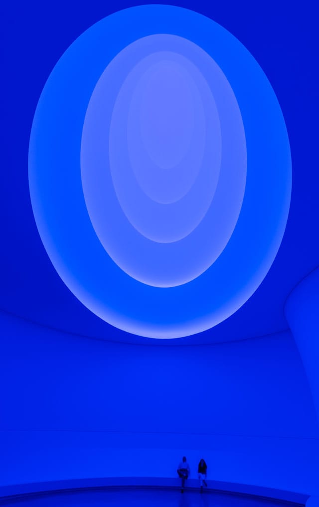 James Turrell, "Aten Reign" (2013), installation view at the Guggenheim Museum (© James Turrell; photo by David Heald, © Solomon R. Guggenheim Foundation, New York)