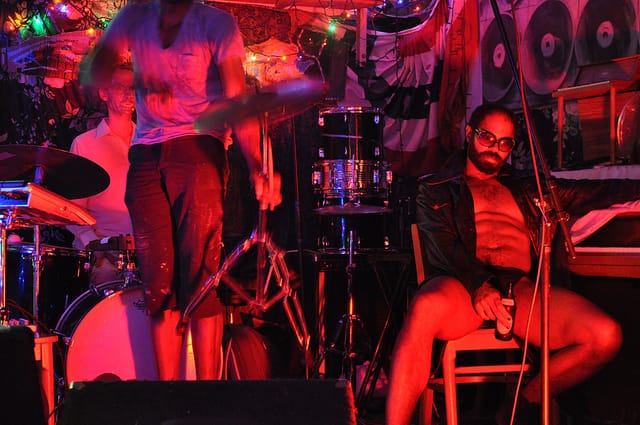 9249592463_d326d1beb8_z