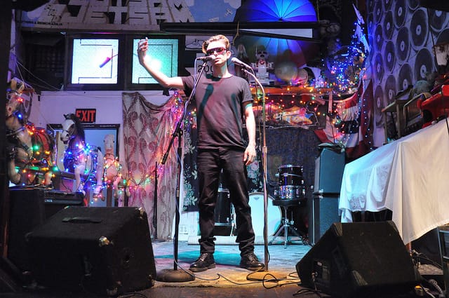 9309044735_12c105ba02_z