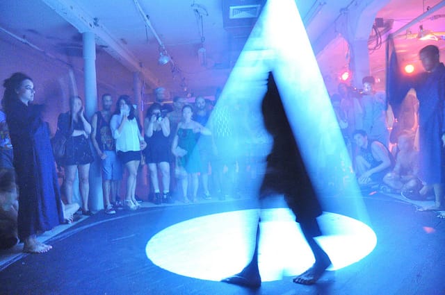 9344490989_4350d8e055_z