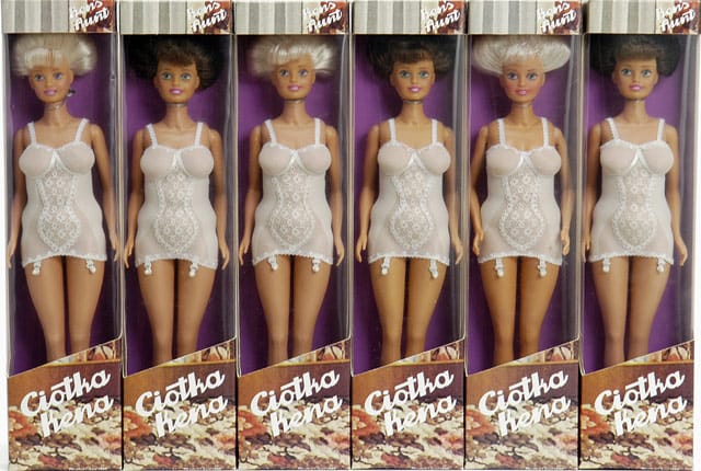 Zbigniew Libera's "Ciotka Kena" dolls (via judgementofparis.com)