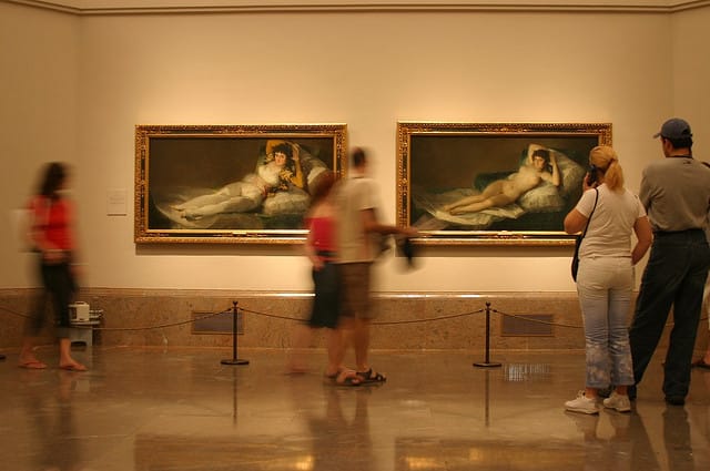 Goya's "La maja vestida" and "La maja desnuda" in the Prado (photograph by MamboZ/Flickr user)