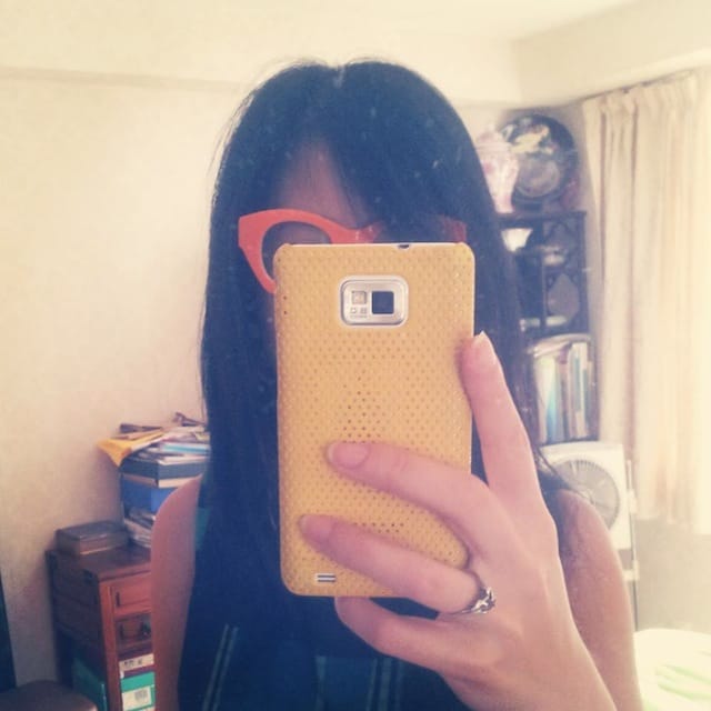 Jackie/Jacqueline Tong / 唐文曦 doing the Spectacle Selfie