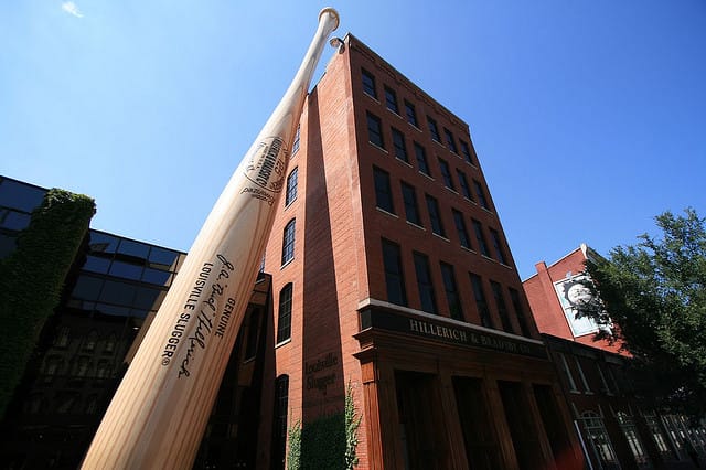 Louisville Slugger Big Bat (photograph by Patrick Morgan/Flickr user)
