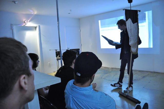 9344703557_10203eeca1_z