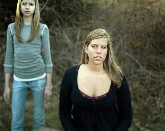 Lydia Panas, "Vink Sisters" (2008) (via flakphoto.com)