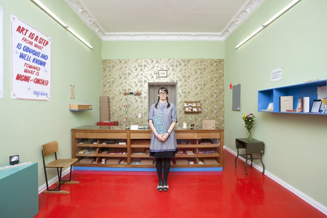 Christine Hill in the Volksboutique Small Business (Photo © Felix Oberhage)