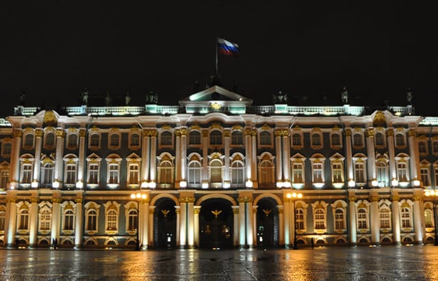 Saint Petersburg's famed Hermitage at night. (photo by Hrag Vartanian for Hyperallergic)