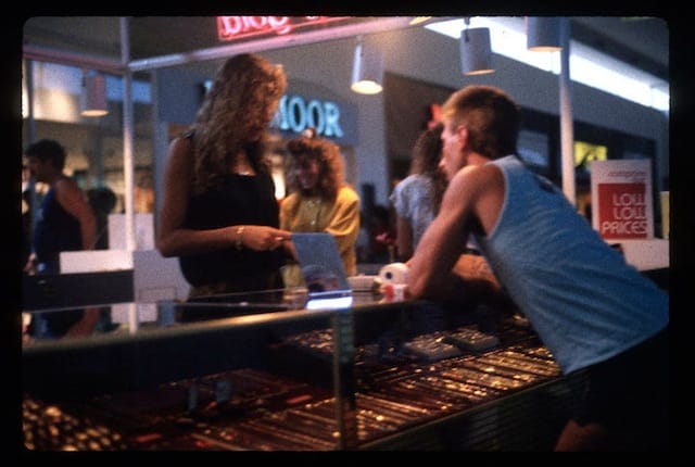 "Jewelry Sales" from Michael Galinksy's project "Malls Across America"