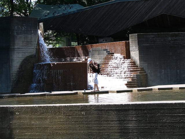 Lovejoy Fountain in Portland designed by Lawrence Halprin (photograph by VJ Beauchap/Flickr user)
