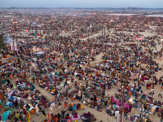 Edward Burtynsky, "Kumbh Mela #2, Allahabad, India" (2013)