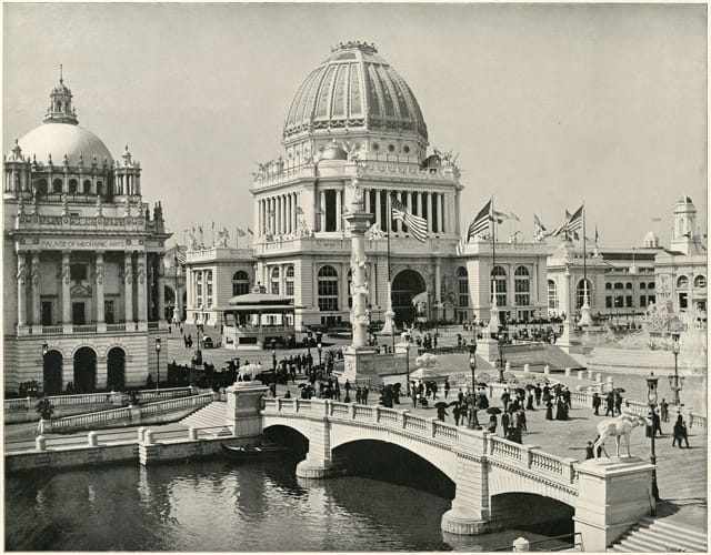 View of the "White City" at the Chicago World's Fair (© The Field Museum)