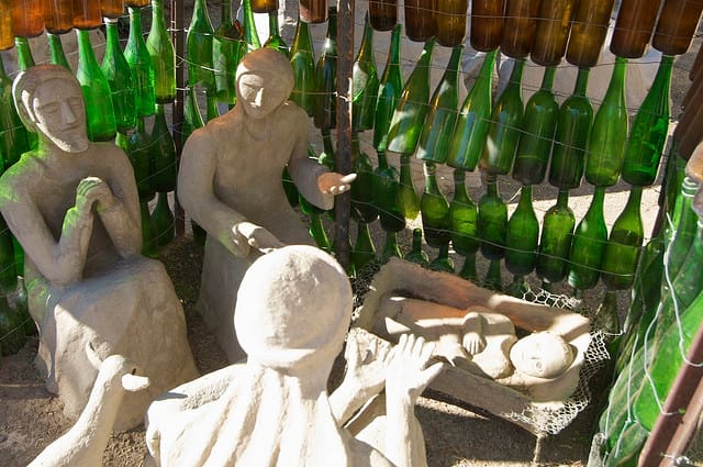 Nativity scene at the Owl House (photograph by Paul Perton/Flickr user)