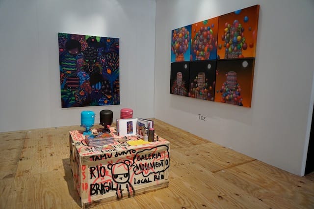 Toz's work at Galeria Movimento