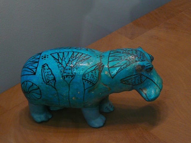 "William" at the Metropolitan Museum of Art (photograph by Richard Yuan)