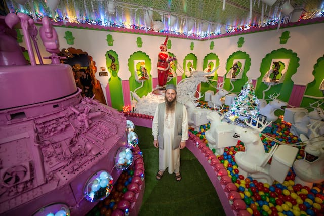 AVAM KennyIrwinJr ROBOTMAS