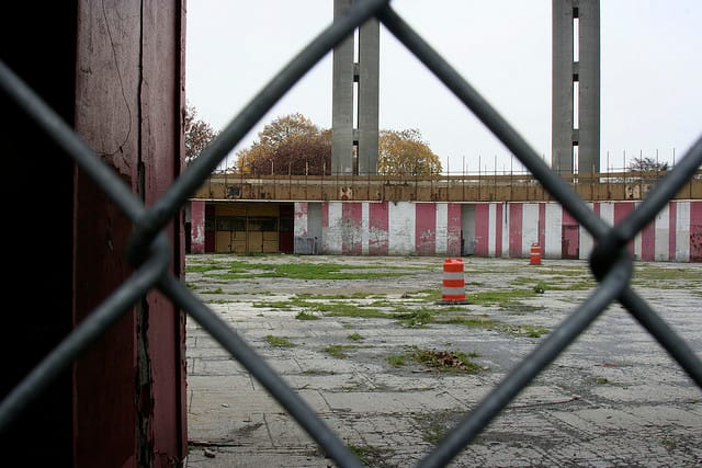 View inside the pavilion (photograph by Erwin Bernal, via Flickr)