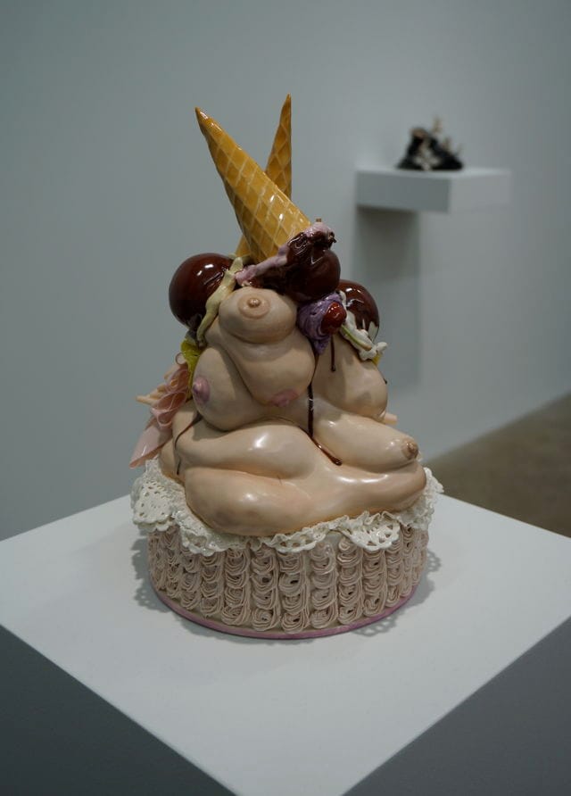 Jessica Stoller, "Untitled (stack)" (2013), porcelain, china paint, and luster, 12 x 7 ½ x 9 in (all photos by the author for Hyperallergic)