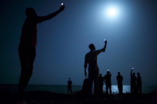 The 2014 World Press Photo of the Year John Stanmeyer/VII Photo Agency for National Geographic