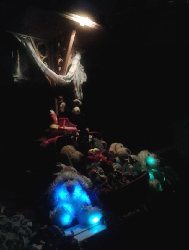 Close-up on Palestine's stuffed animal altar (photo by the author for Hyperallergic) (click to enlarge)