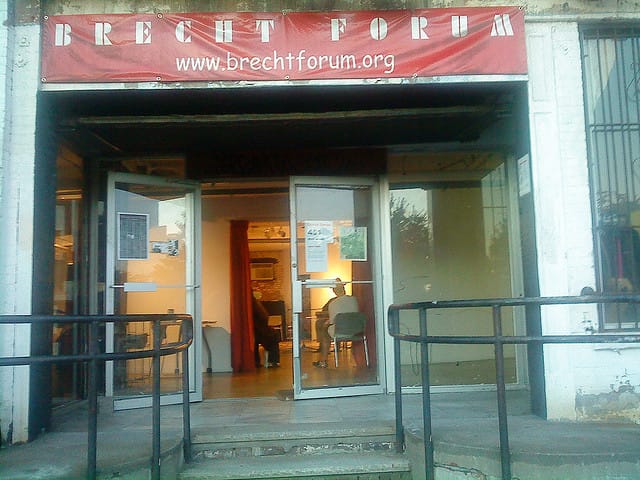 2727564131_16be9c1ddf_z