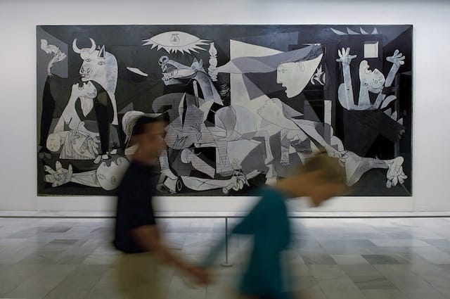 Picasso's Guernica (photograph by Max Alexander/PromoMadrid)