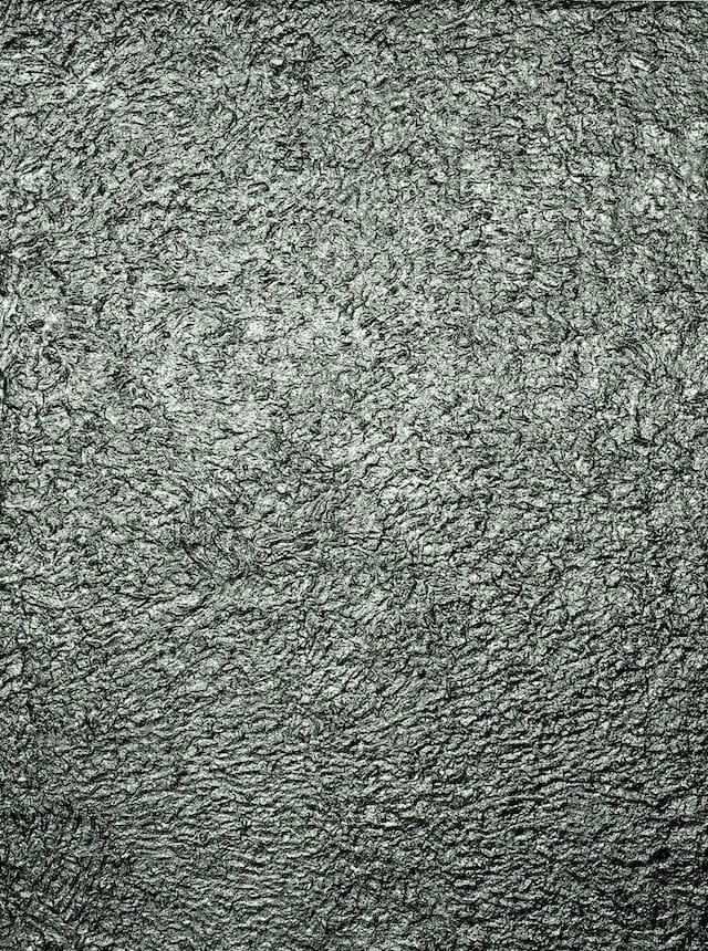 June Wayne, "Anki, Cognitos Series" (1984). Acrylic and silver leaf on paper marouflaged onto canvas with gesso and gelatin. The June Wayne Collection, courtesy Louis Stern Fine Arts.