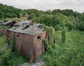 An image from Christopher Payne's series, "North Brother Island" (2013) (via atlasobscura.com)