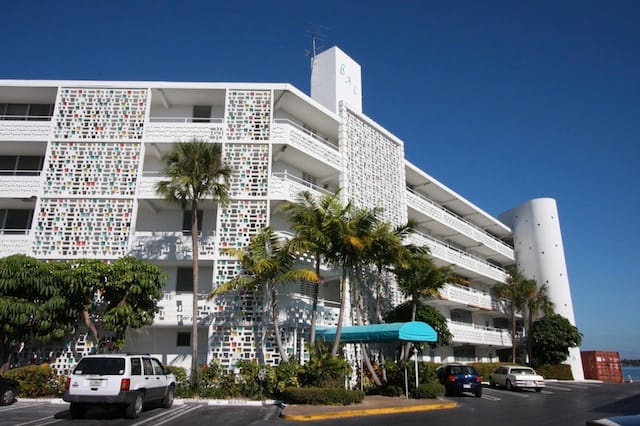 Bay Harbor East Island, FL (Photograph courtesy Miami-Dade County Office of Historic Preservation)