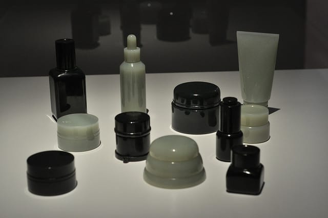 Ai Weiwei, "Cosmetics" (2013), jade