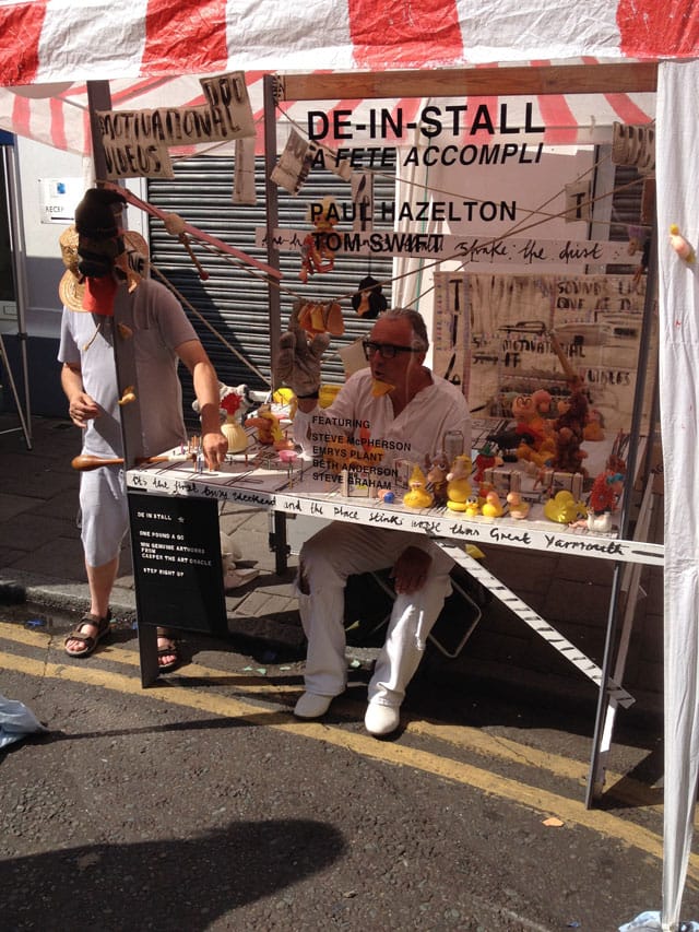 “A Fete Worse Than Death 2014,” London (photo by the author for Hyperallergic)