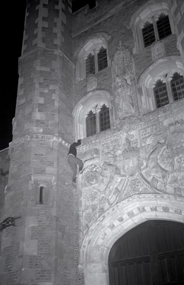 Thomas Mailaender: The Night Climbers of Cambridge