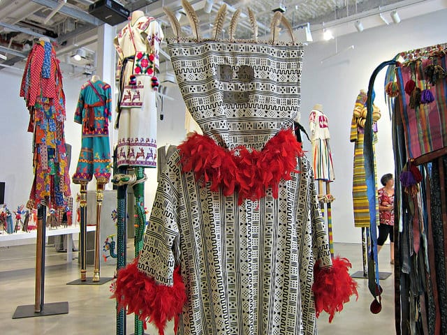 "Transcommunality: Laura Anderson Barbata, Collaboration Beyond Borders"