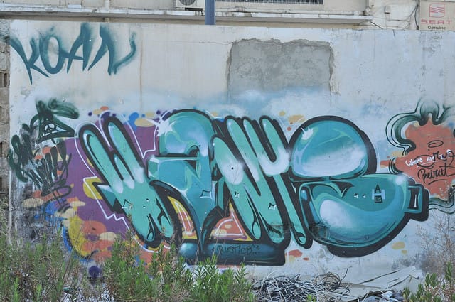 14584497391_75174831ef_z